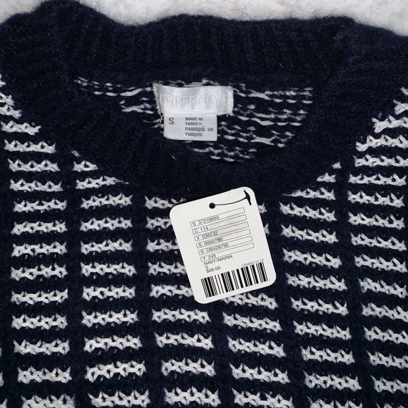 NWT URBAN OUTFITTERS Navy/White Cropped Sweater! - Picture 5 of 5